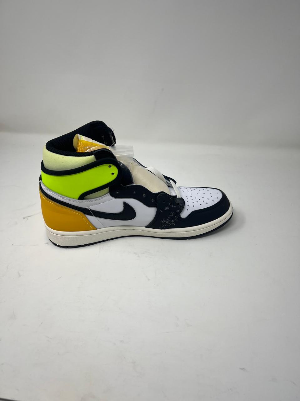 Air Jordan 1 Retro OG 555088 118